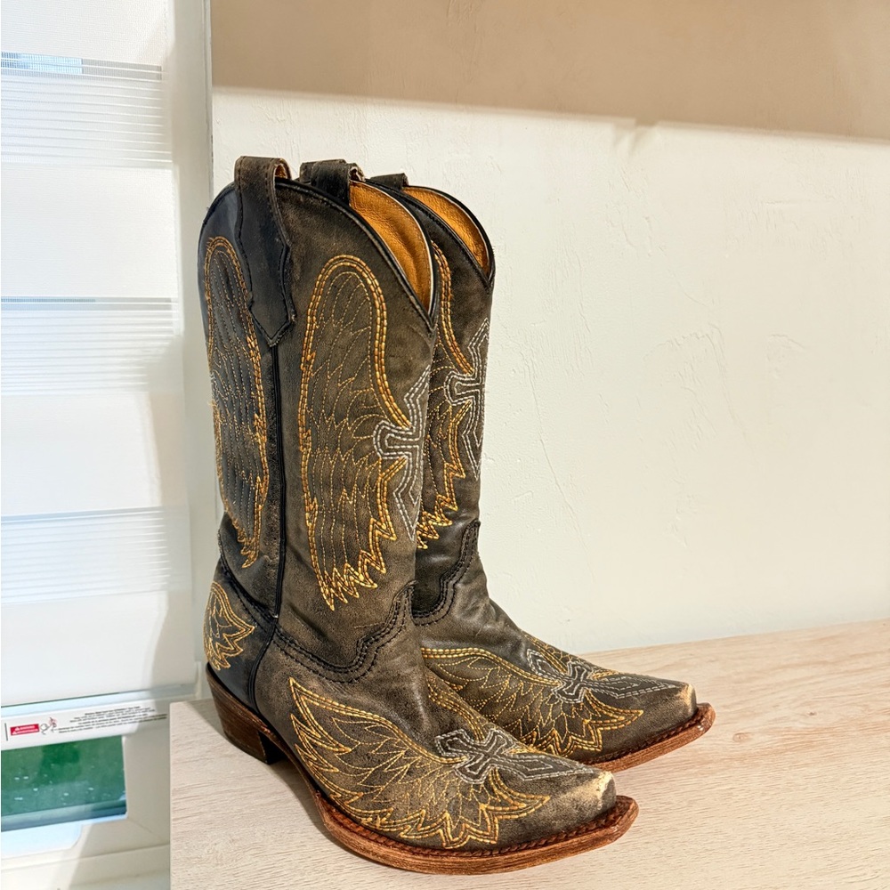 CORRAL Angel Wings Cross Western  Cowgirl Textured Leather Boots